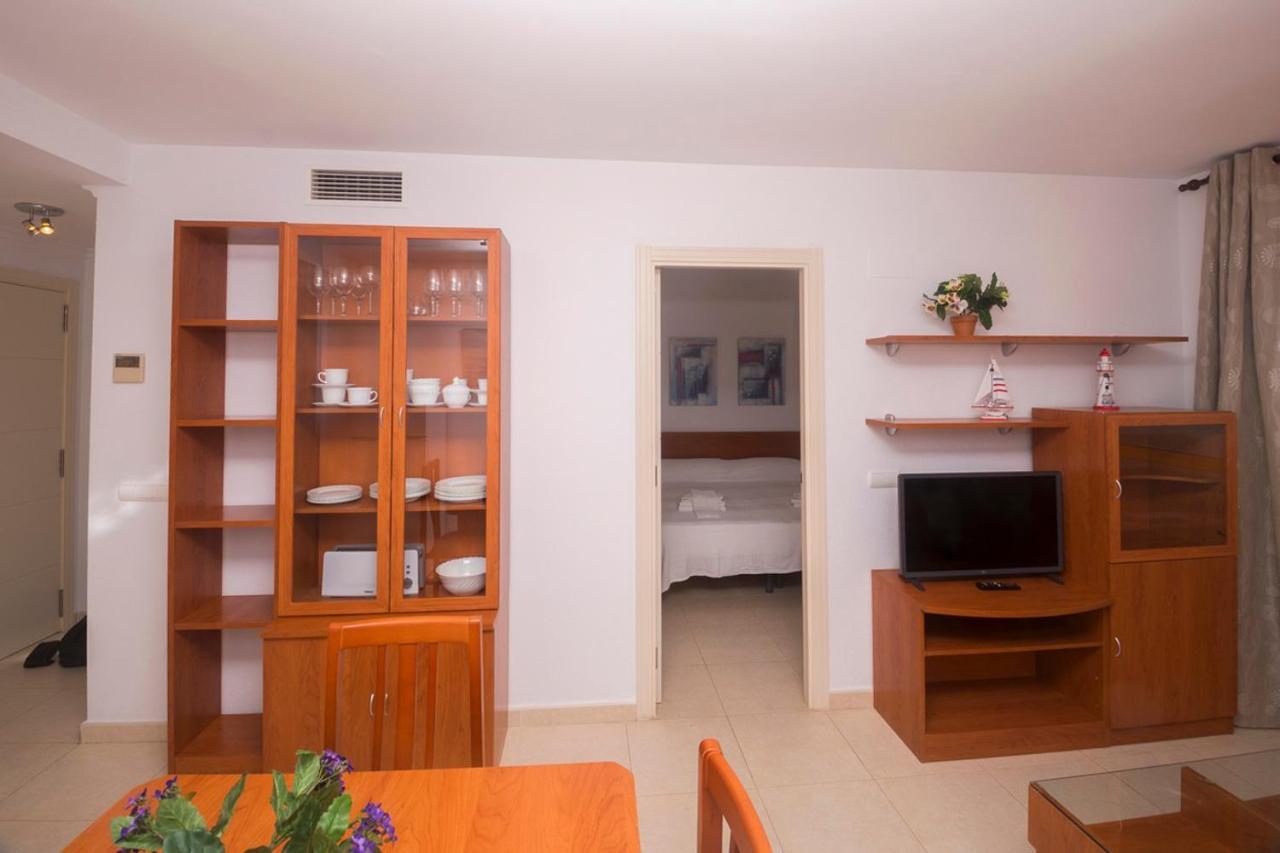 Apartamentos Ambar Beach Кальпе Экстерьер фото