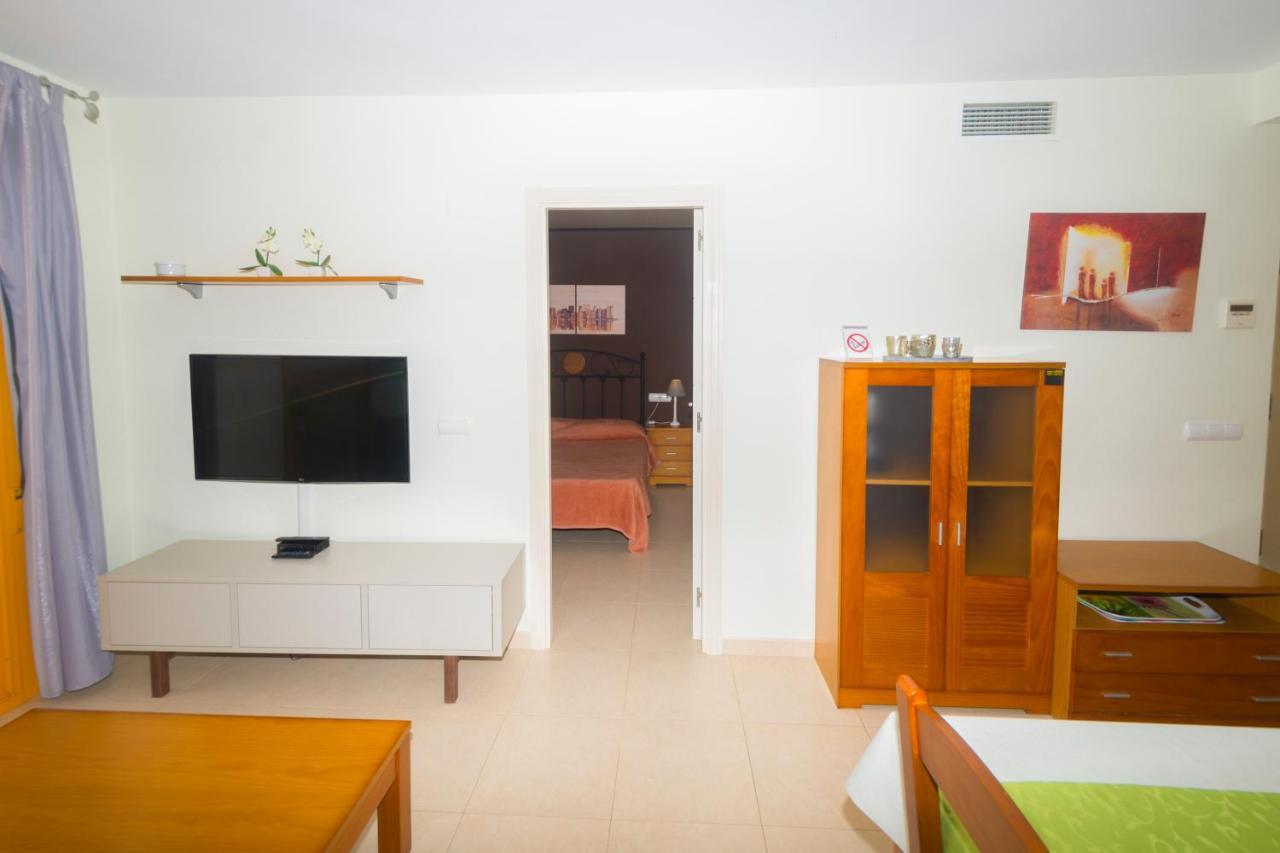 Apartamentos Ambar Beach Кальпе Экстерьер фото